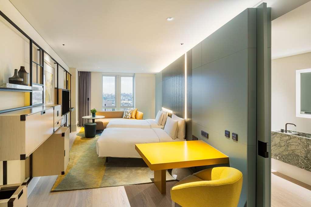 Andaz Seoul Gangnam-A Concept By Hyatt Hotel Room photo